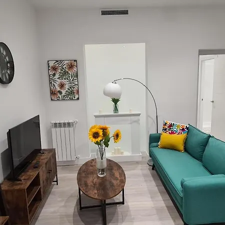Cozy Apartment Madrid Exterior photo